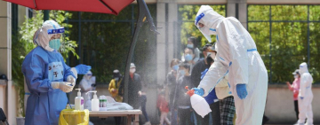 В Шанхае впервые умерли от Covid-19 после введения изоляции